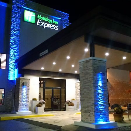 Holiday Inn Express Cloverdale - Greencastle By Ihg Eksteriør bilde