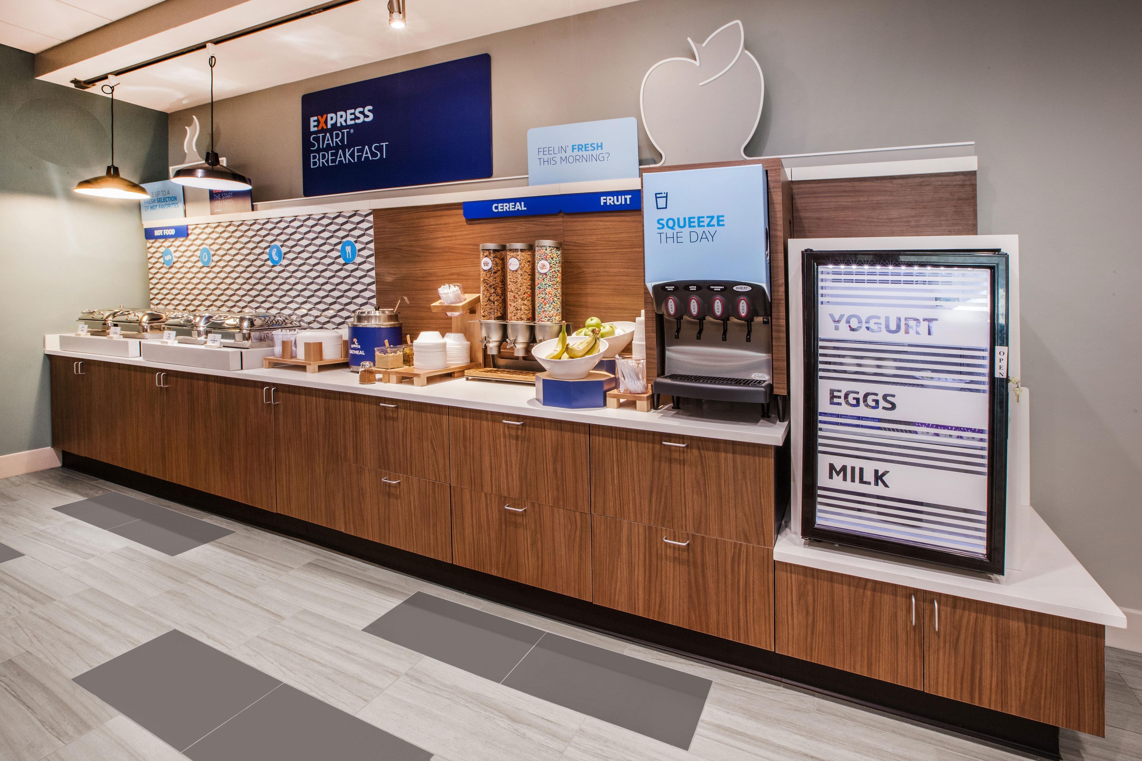 Holiday Inn Express Cloverdale - Greencastle By Ihg Eksteriør bilde