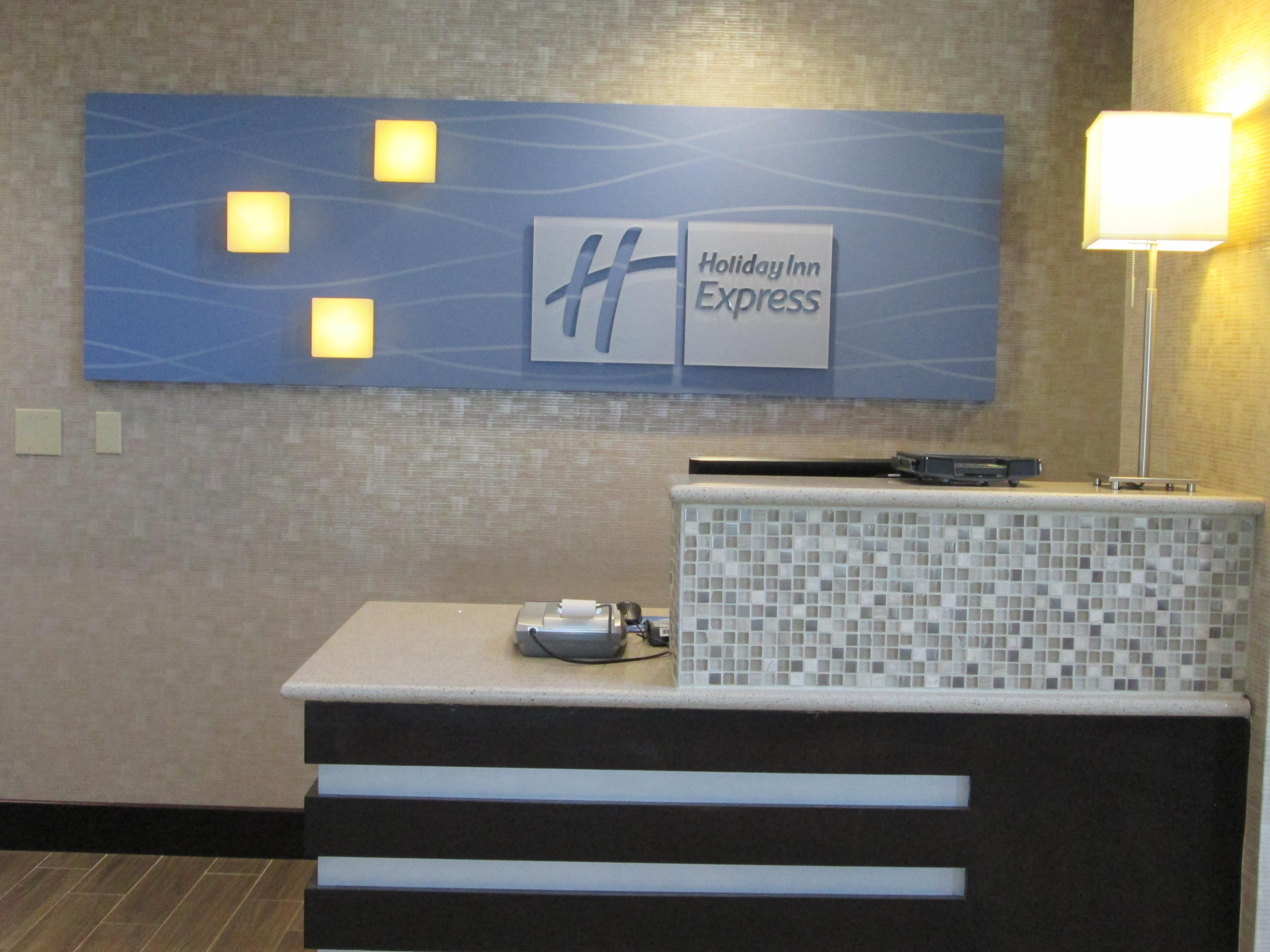 Holiday Inn Express Cloverdale - Greencastle By Ihg Eksteriør bilde