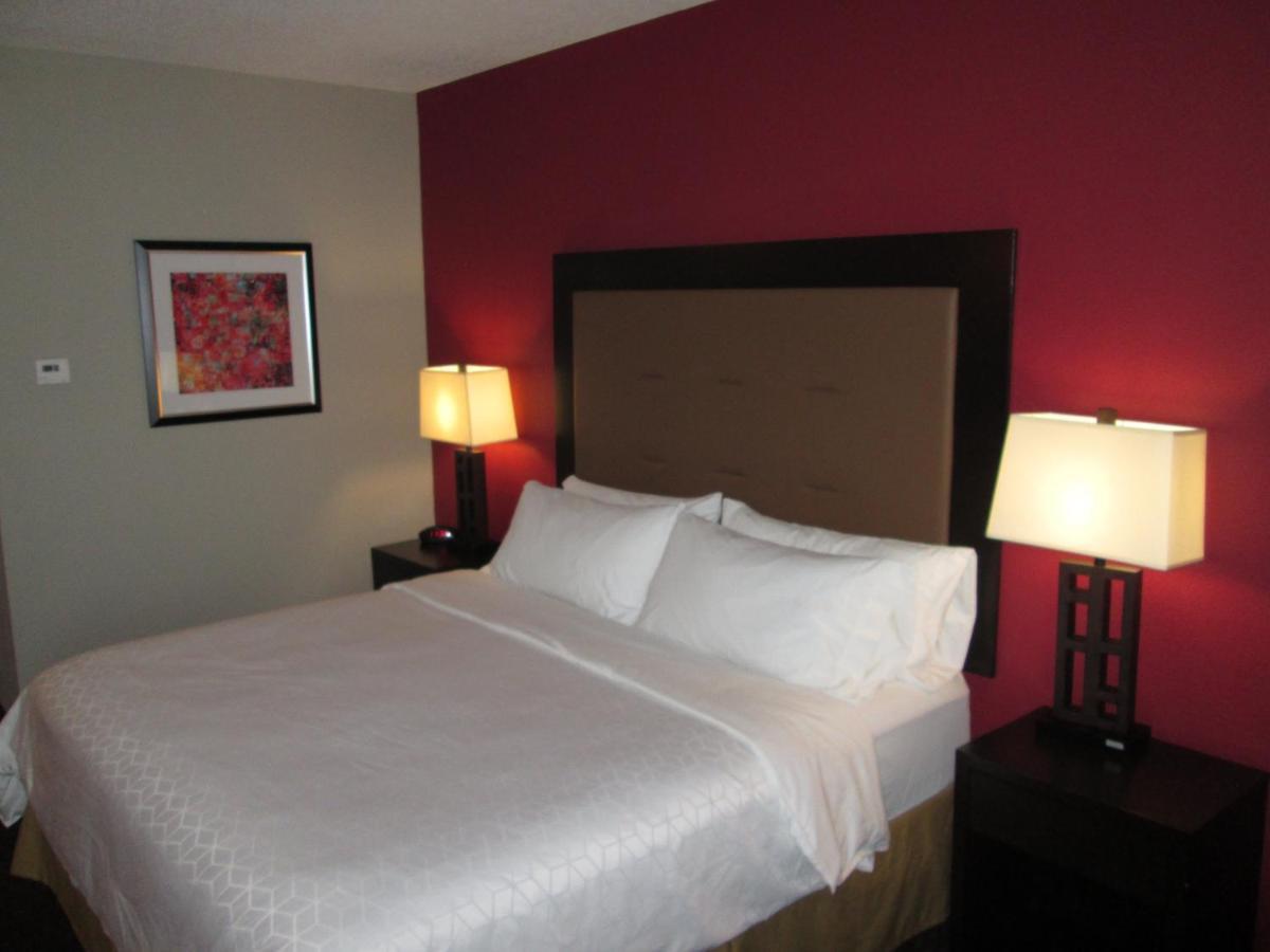 Holiday Inn Express Cloverdale - Greencastle By Ihg Eksteriør bilde