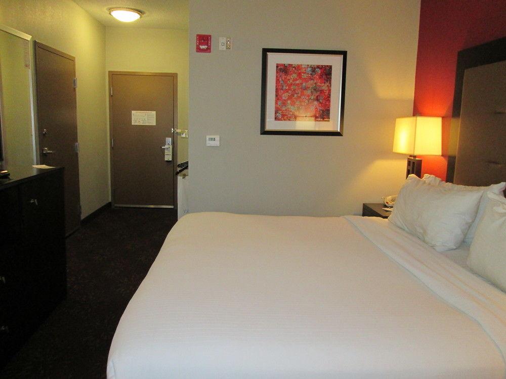 Holiday Inn Express Cloverdale - Greencastle By Ihg Eksteriør bilde