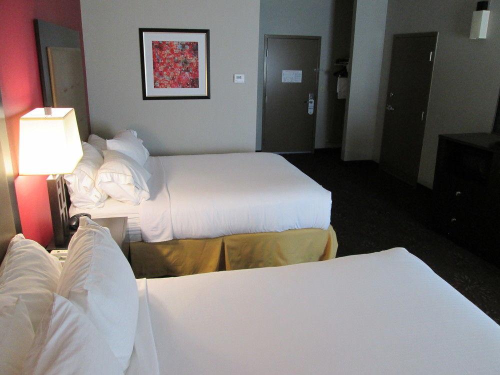 Holiday Inn Express Cloverdale - Greencastle By Ihg Eksteriør bilde