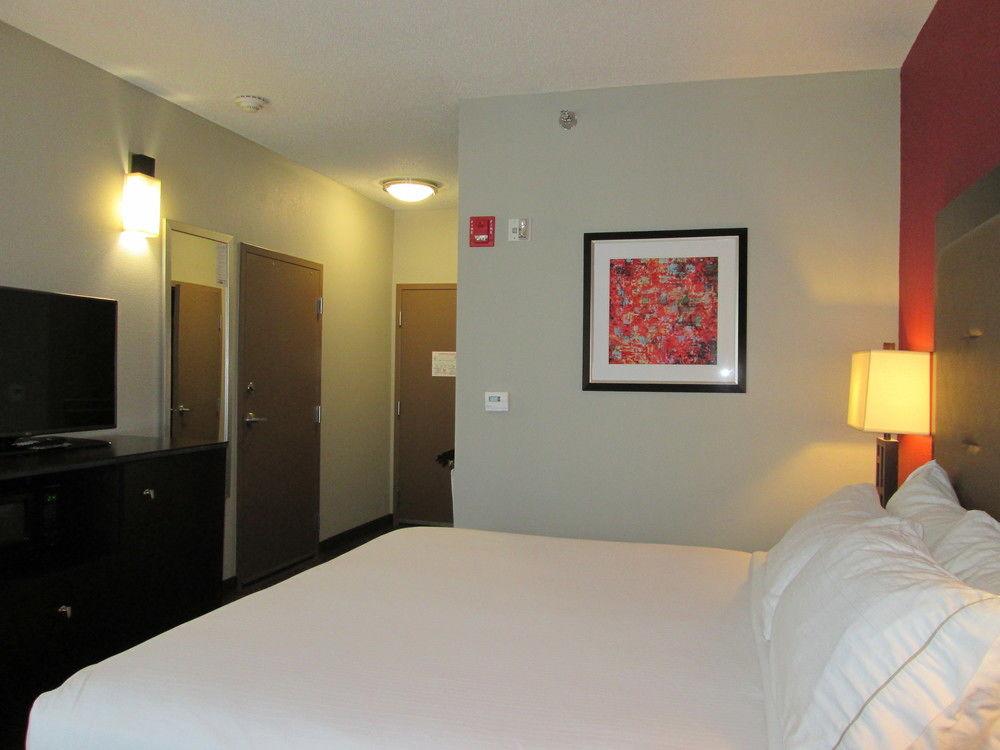 Holiday Inn Express Cloverdale - Greencastle By Ihg Eksteriør bilde